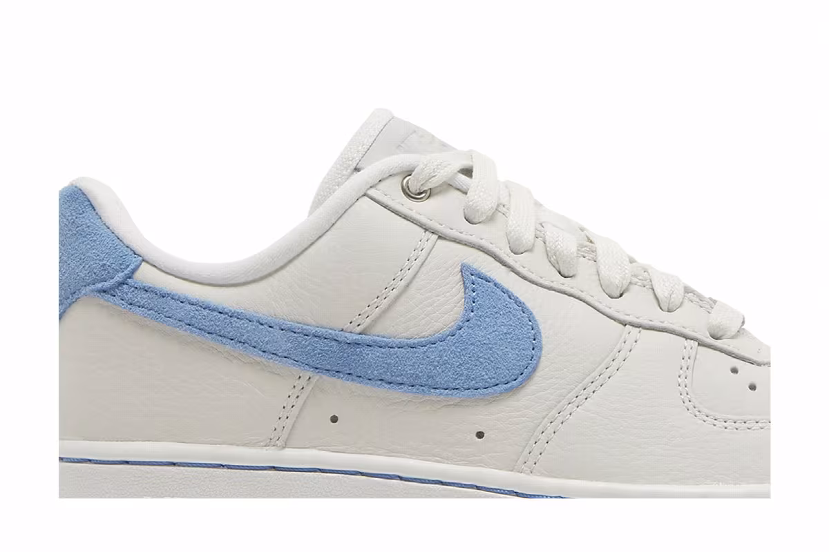 Nike Women's Air Force 1 LXX White University Blue, view 3