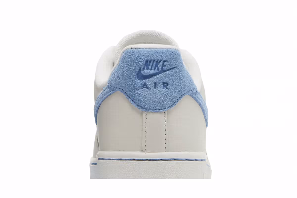 Nike Women's Air Force 1 LXX White University Blue, view 8