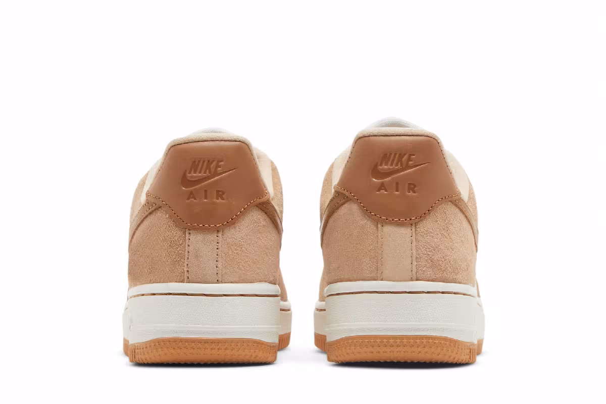 Nike Women's Air Force 1 LXX Vachetta Tan, view 7