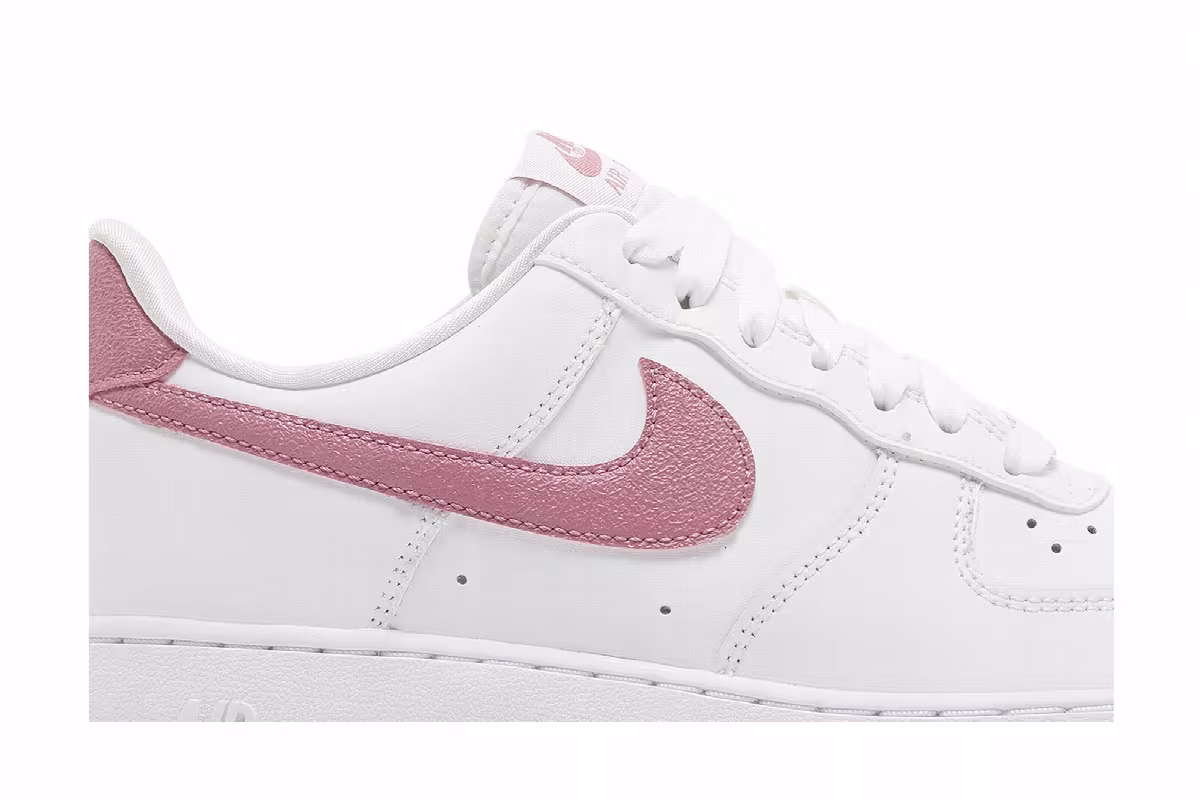 Nike Women's Air Force 1 Air Force 1, view 3