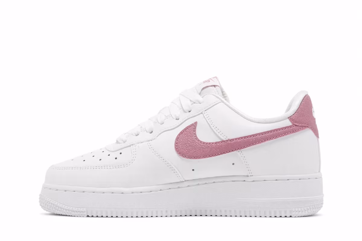 Nike Women's Air Force 1 Air Force 1, view 4