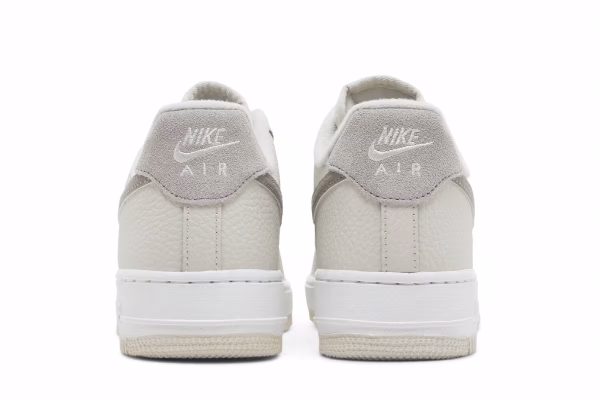 Nike Women's Air Force 1 Low Moon Fossil, view 7