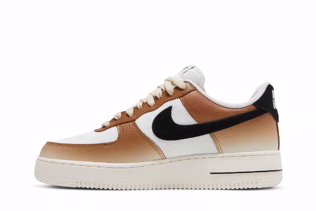 Nike Women's Air Force 1 Ale Brown, view 4