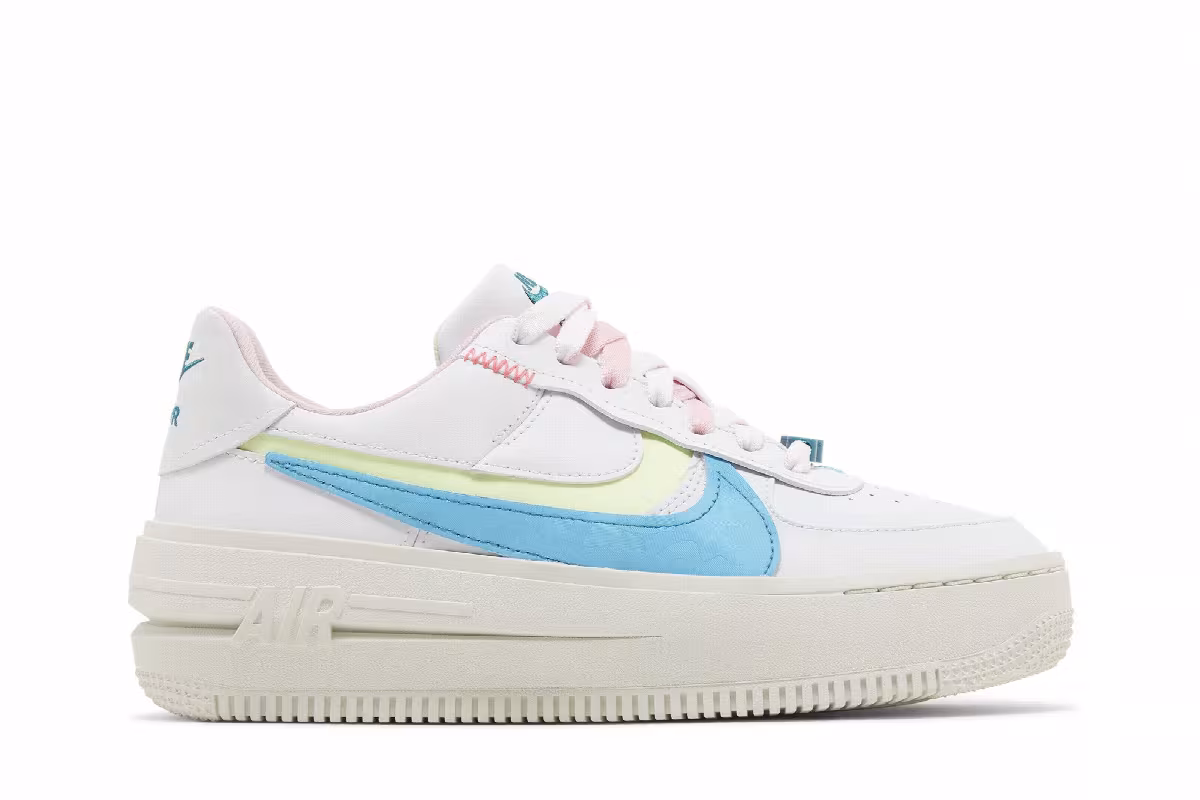 Nike Women's Air Force 1 PLT.AF.ORM Pastel, view 2