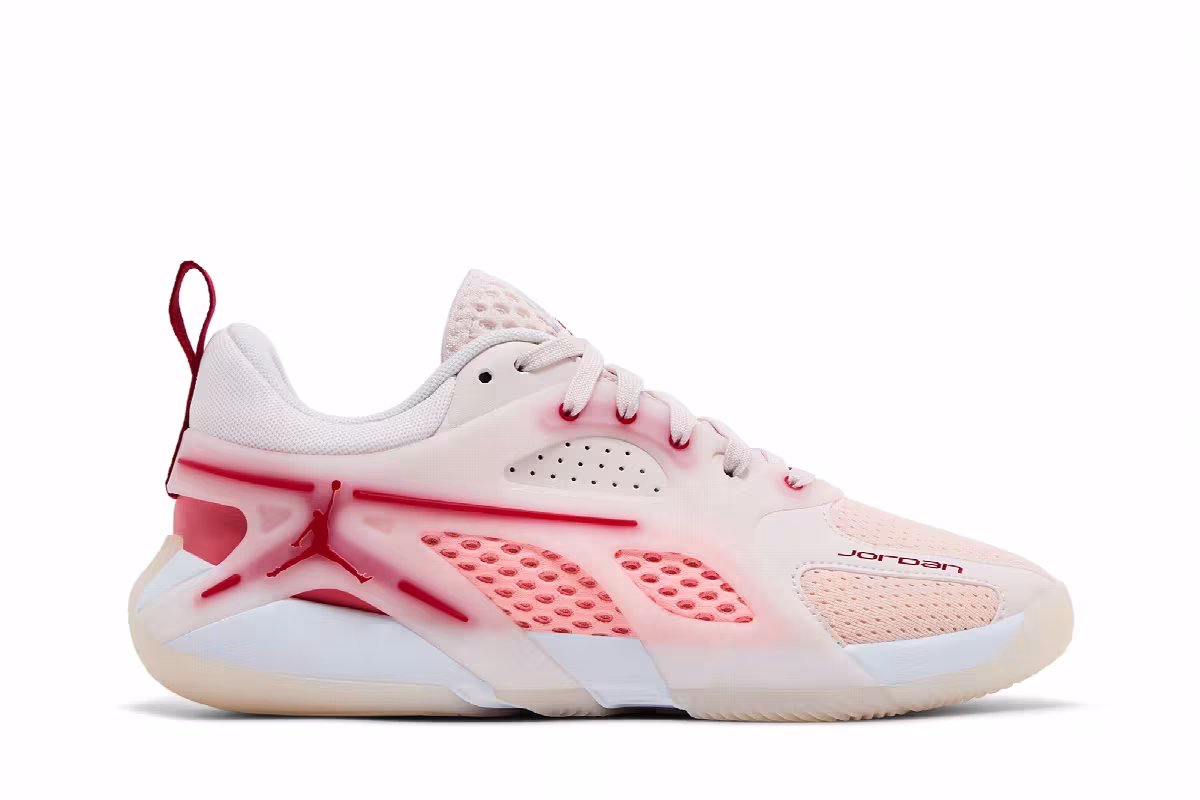 Air Jordan Women's Jordan Heir Treat Yourself, view 2