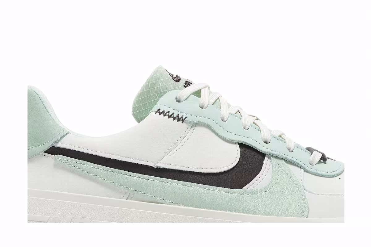Nike Women's Air Force 1 PLT.AF.ORM Barely Green, view 3