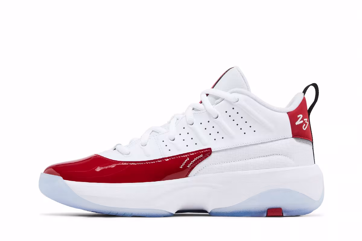 Air Jordan Max Aura 7 White Gym Red, view 4