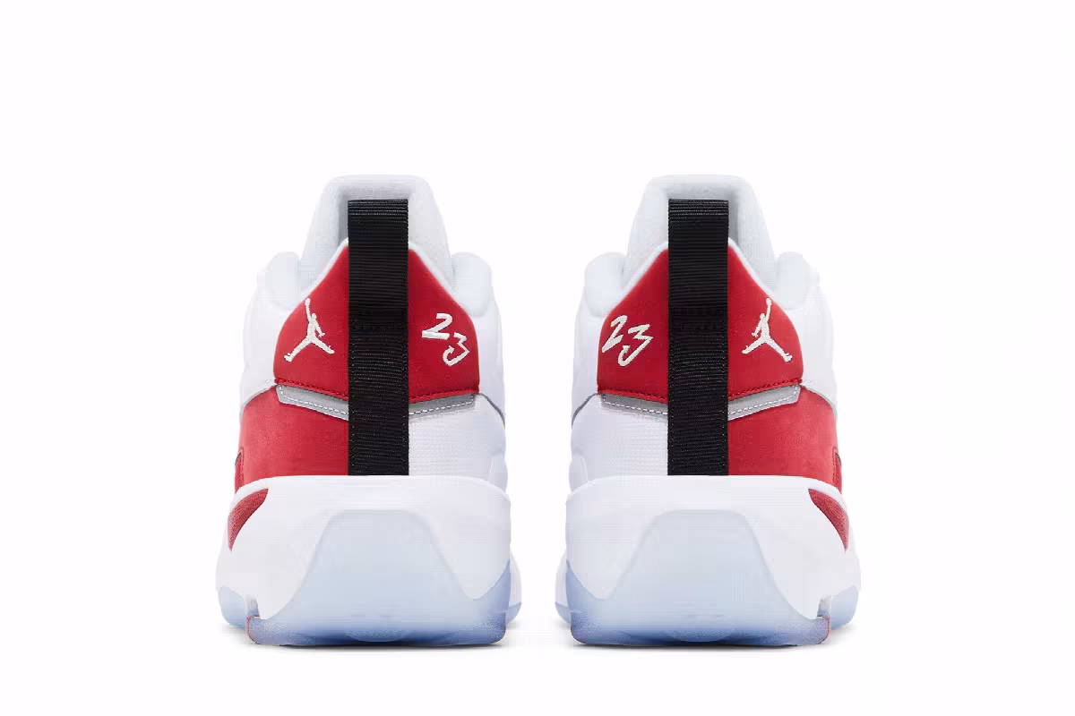 Air Jordan Max Aura 7 White Gym Red, view 7
