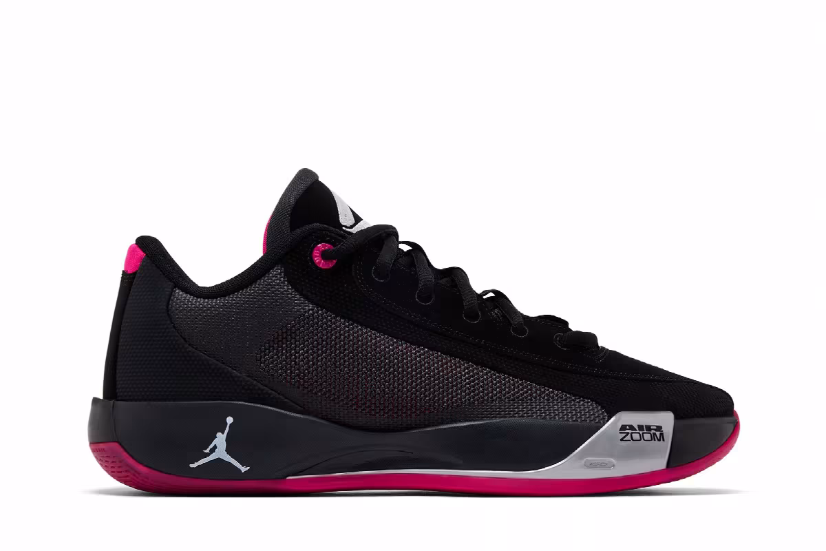 Air Jordan Luka .77 Navidor, view 2