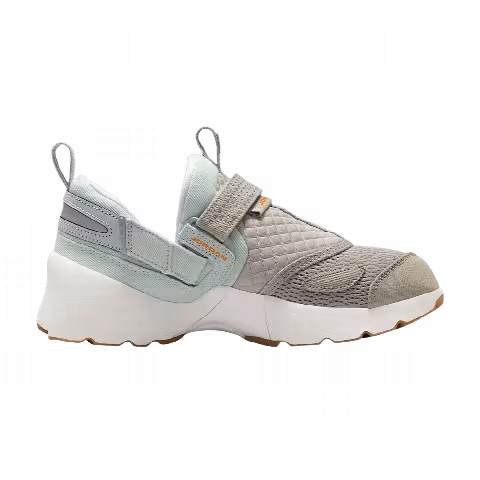 Wmns Air Jordan Trunner LX 'Gum Medium Brown Bright Ceramic'