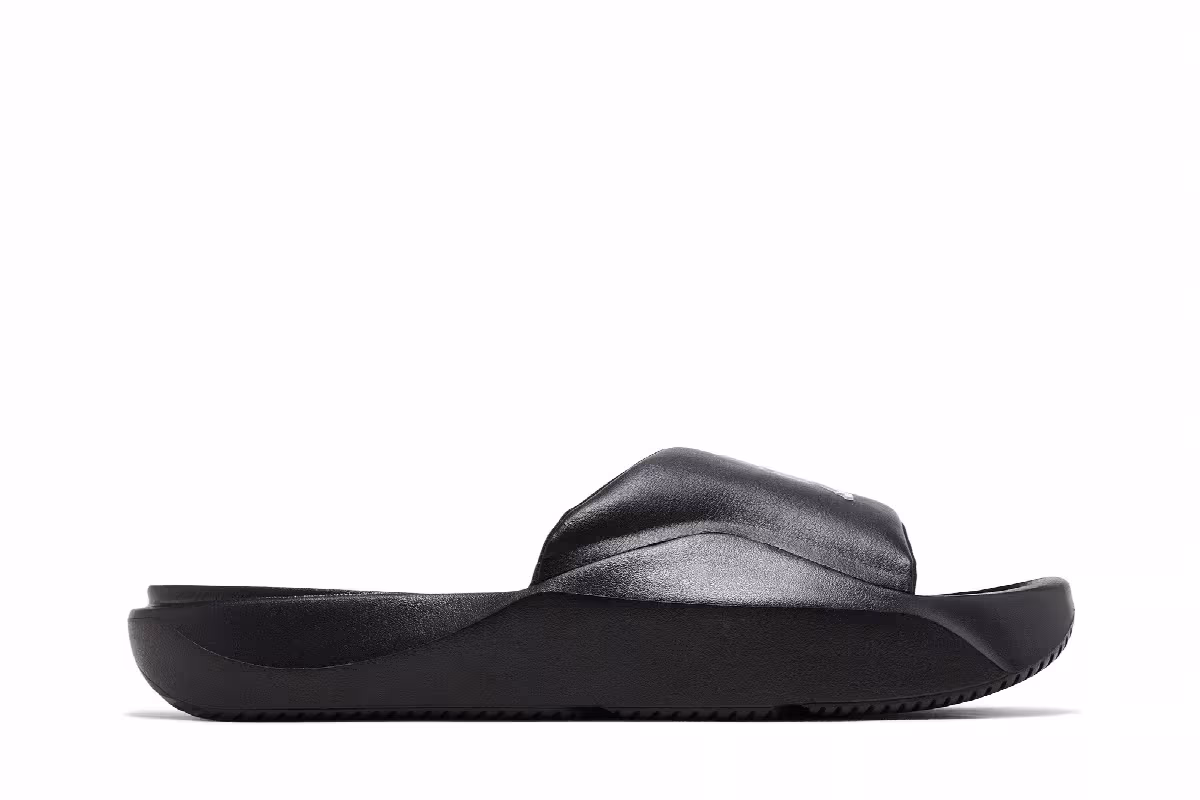 Air Jordan Franchise Slide Black, view 2