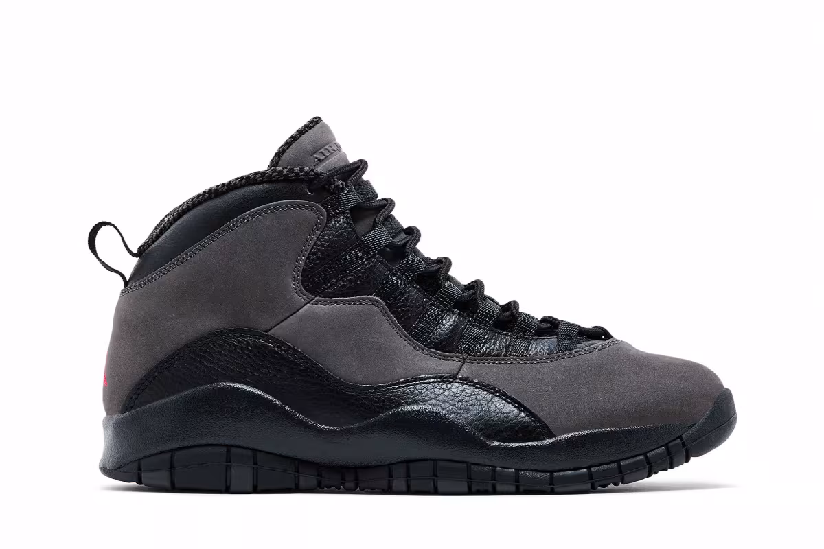 Air Jordan 10 Shadow 2025, view 2