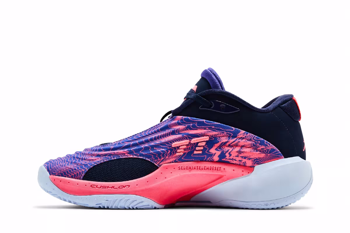 Air Jordan Luka 3 Purple Comet, view 4