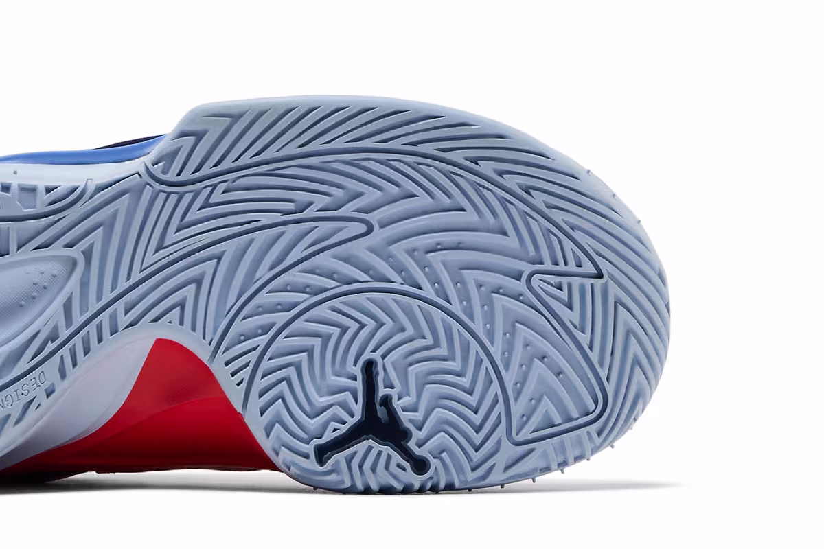 Air Jordan Luka 3 GS Purple Comet, view 6