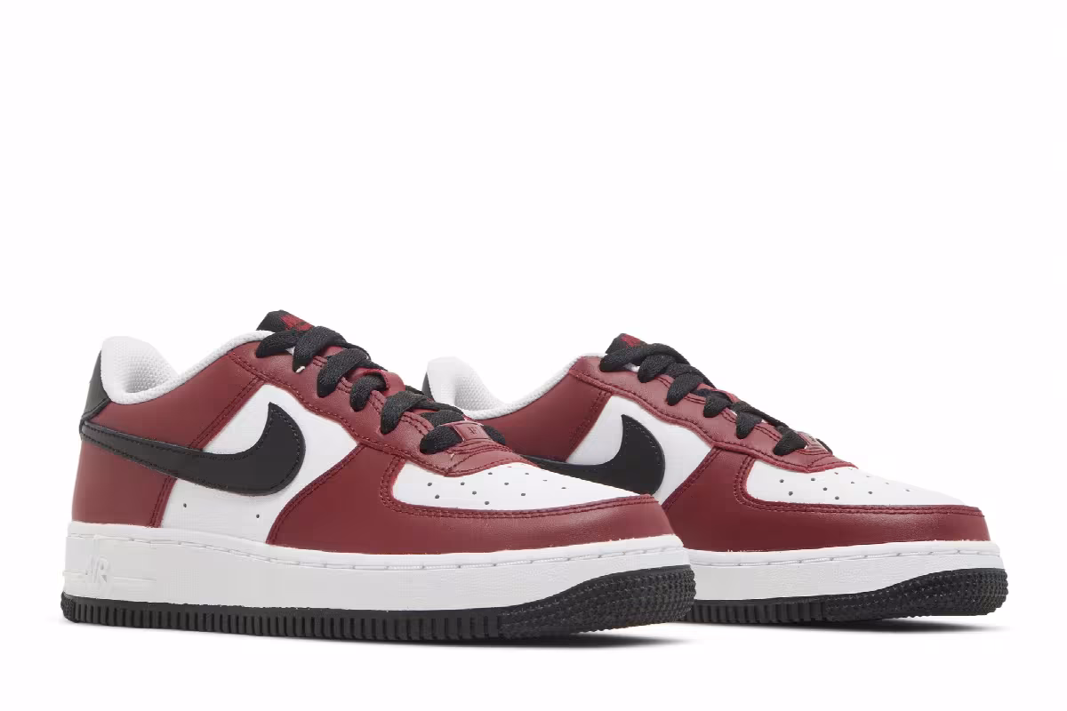 Nike Air Force 1 LV8 GS Team Red, view 9