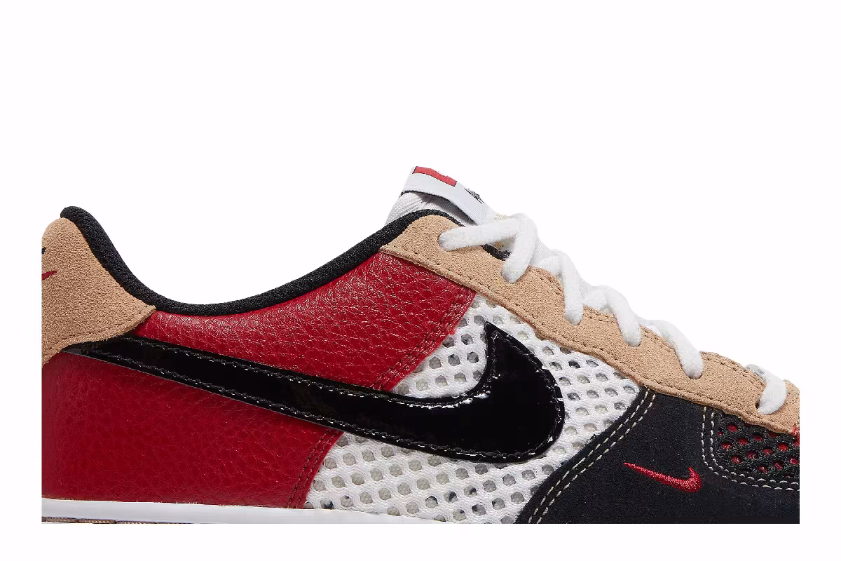 Nike Air Force 1 GS Alter And Reveal, view 3