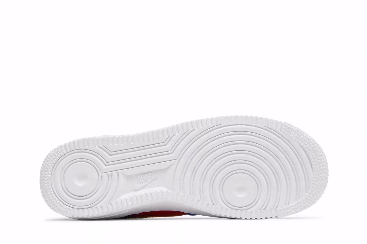 UNO x Nike Air Force 1 Low GS 50th Anniversary, view 5
