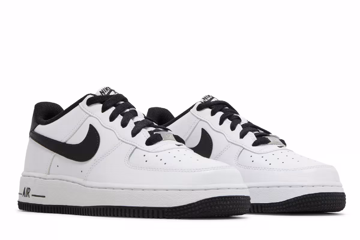Nike Air Force 1 White Black, view 9