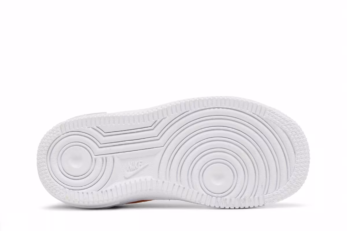 UNO x Nike Air Force 1 Low TD 50th Anniversary, view 5