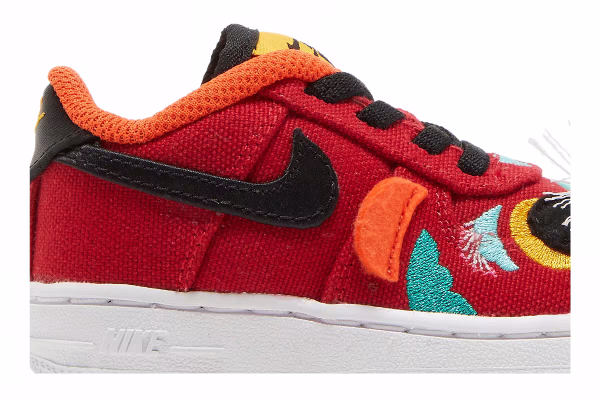Nike Force 1 LV8 TD Chinese New Year, view 3