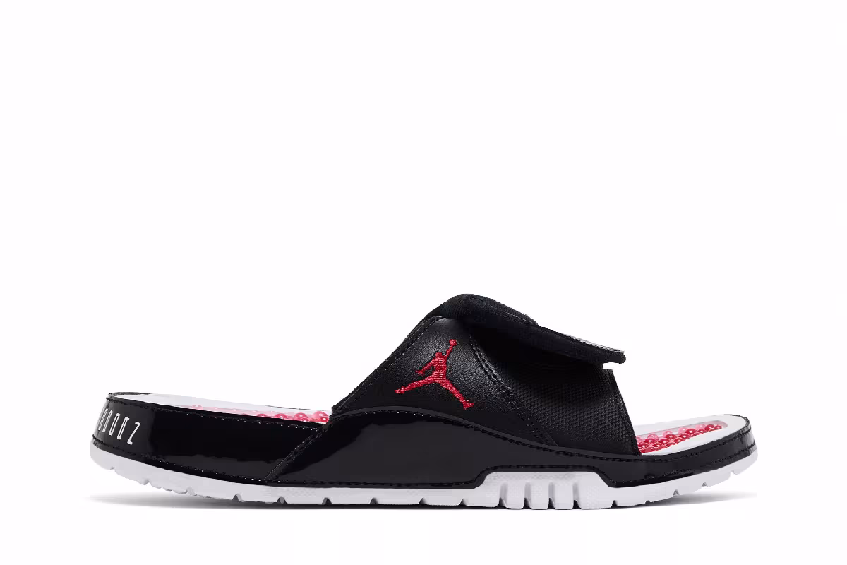 Air Jordan Hydro 11 Slide Bred, view 2