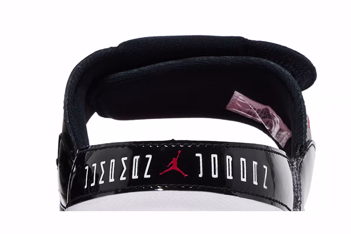 Air Jordan Hydro 11 Slide Bred, view 8
