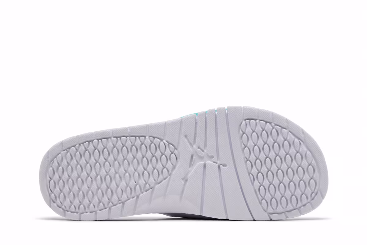 Air Jordan Hydro 5 Slide Grape 2025, view 5