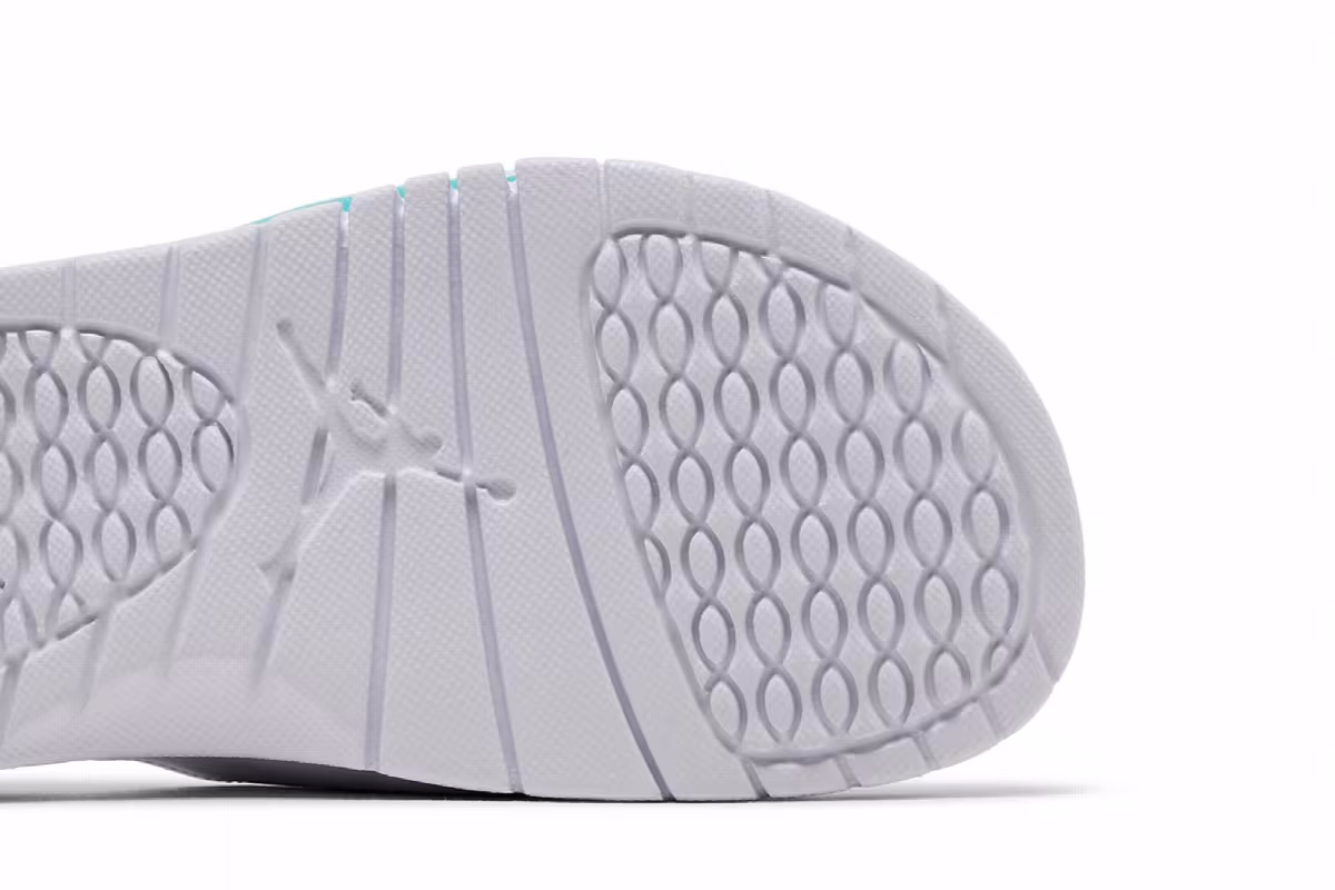 Air Jordan Hydro 5 Slide Grape 2025, view 6