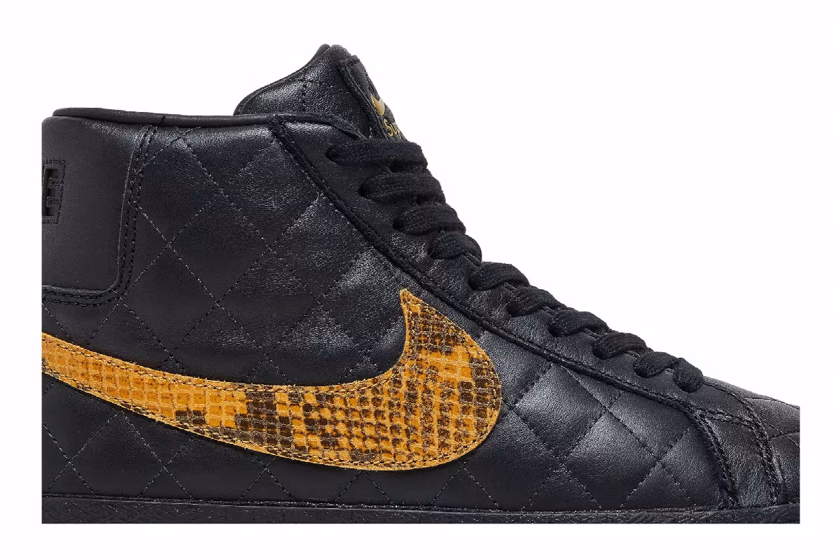 Supreme x Nike Zoom Blazer Mid QS SB Black Snakeskin, view 3
