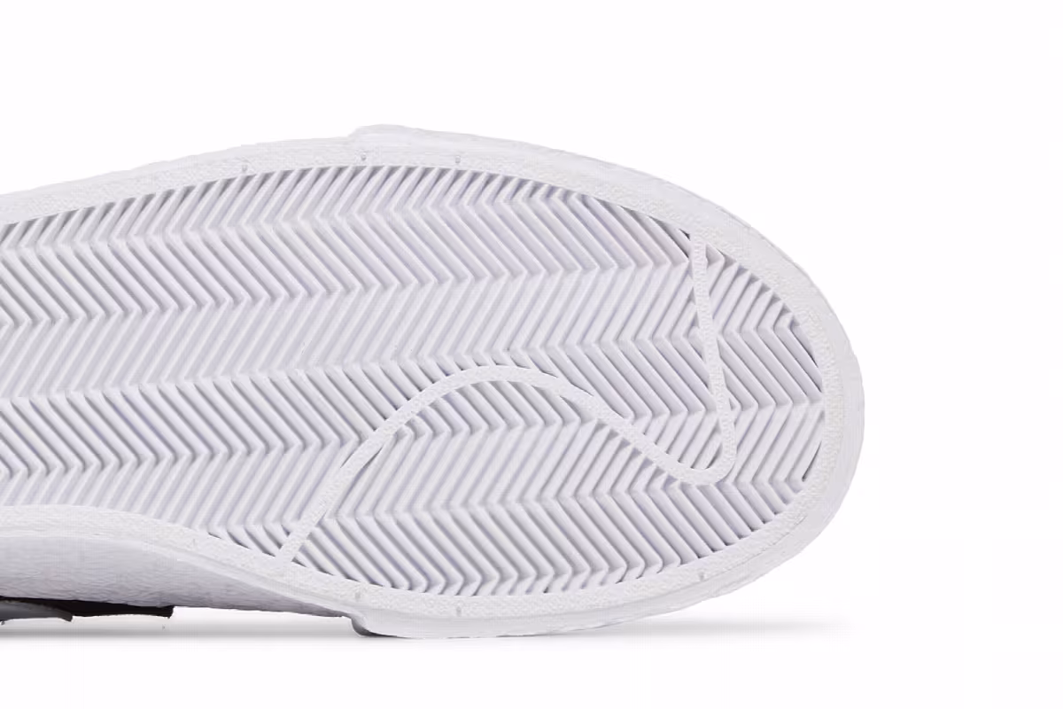 sacai x Nike Blazer Low Black Patent, view 6
