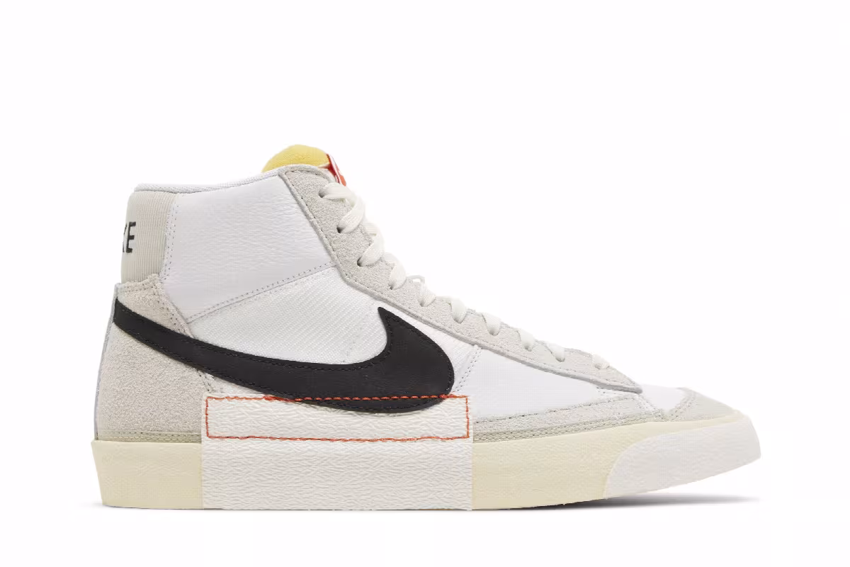 Nike Blazer Mid Remastered - Light Bone Black, view 2