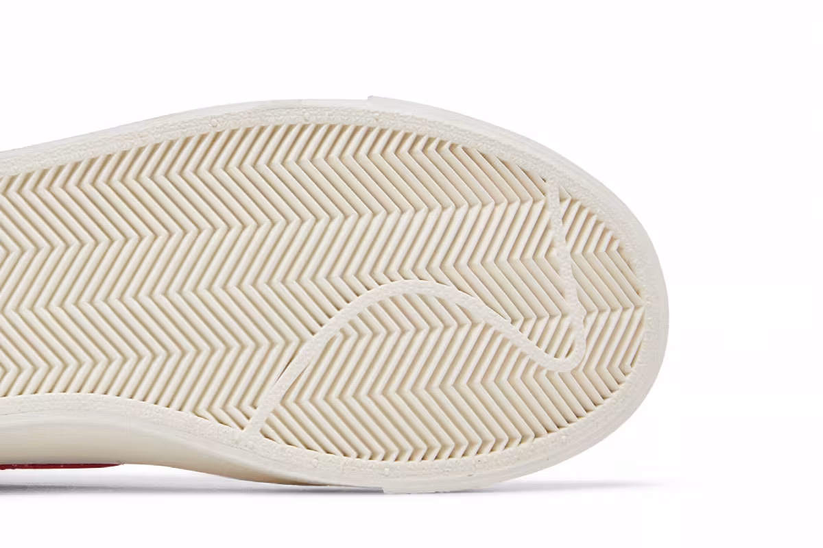Nike Blazer Mid White Phantom Gym Red, view 6
