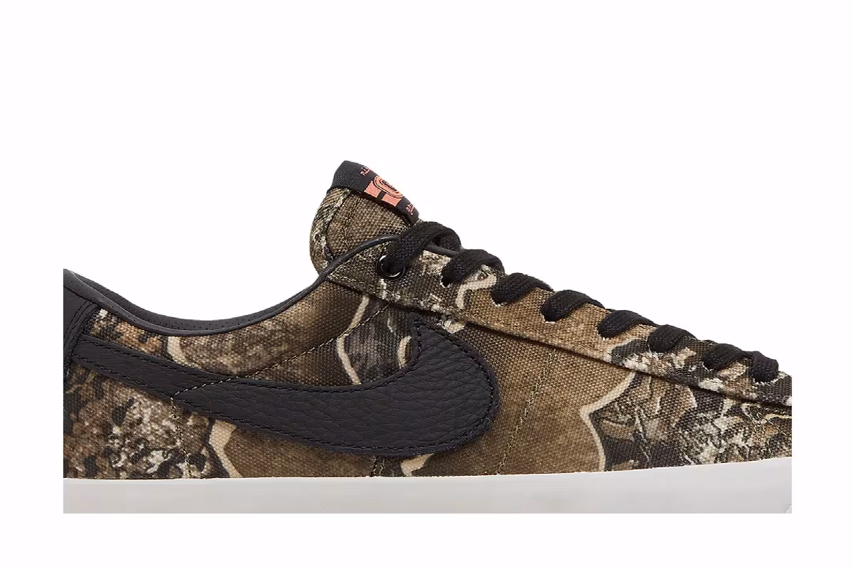 Nike Blazer Low Pro GT Premium SB Olive Realtree, view 3