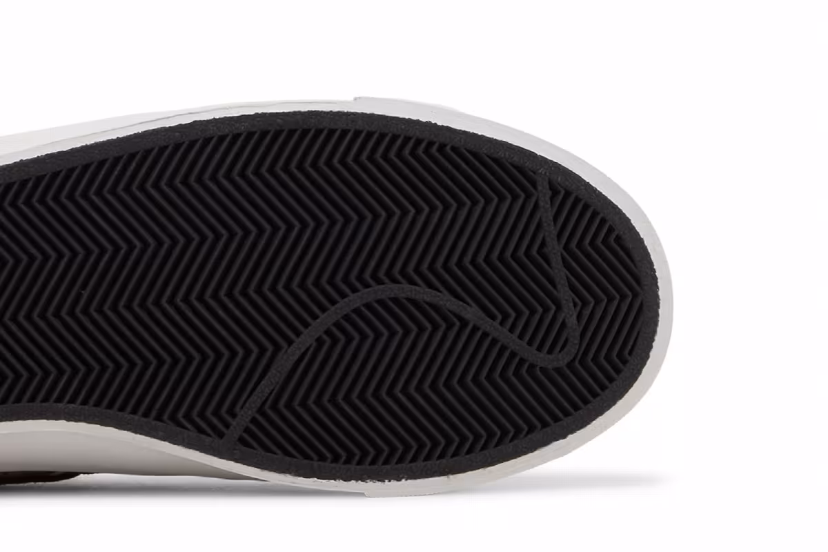 Nike Blazer Low Pro GT Premium SB Olive Realtree, view 6