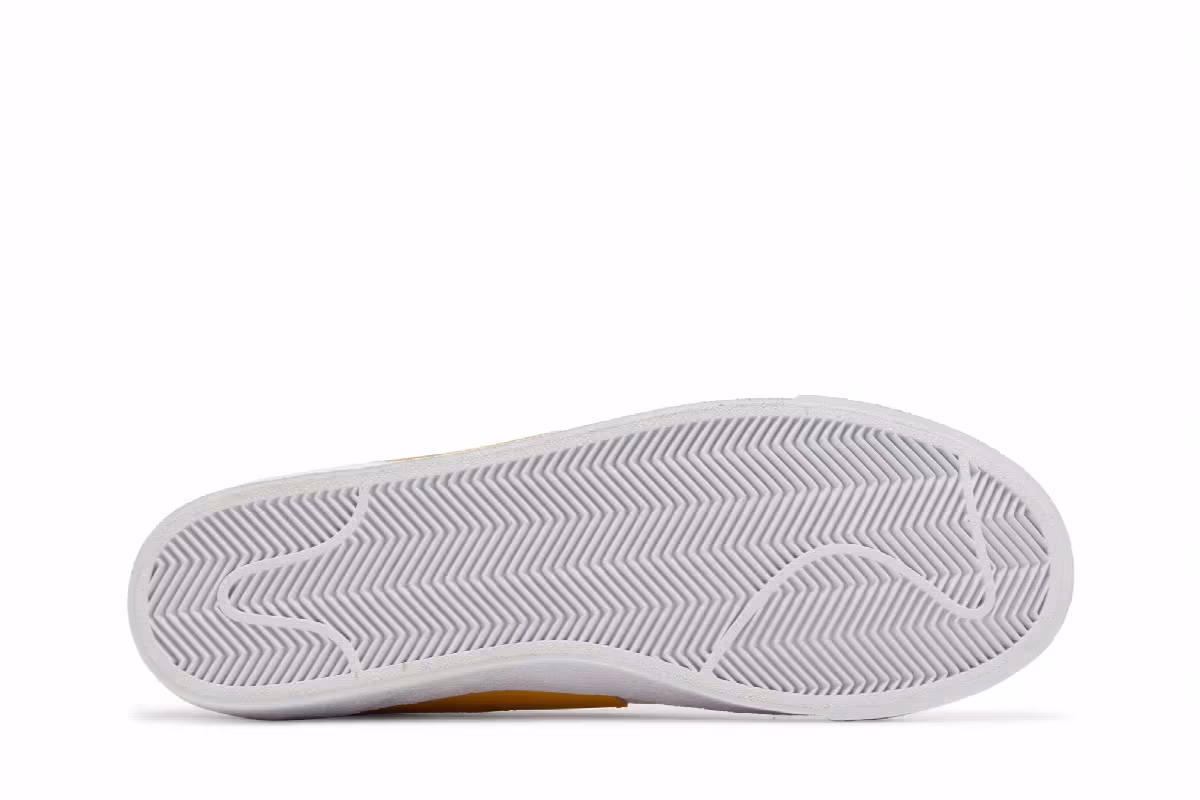 Nike Blazer Low Jumbo White Vivid Sulfur, view 5