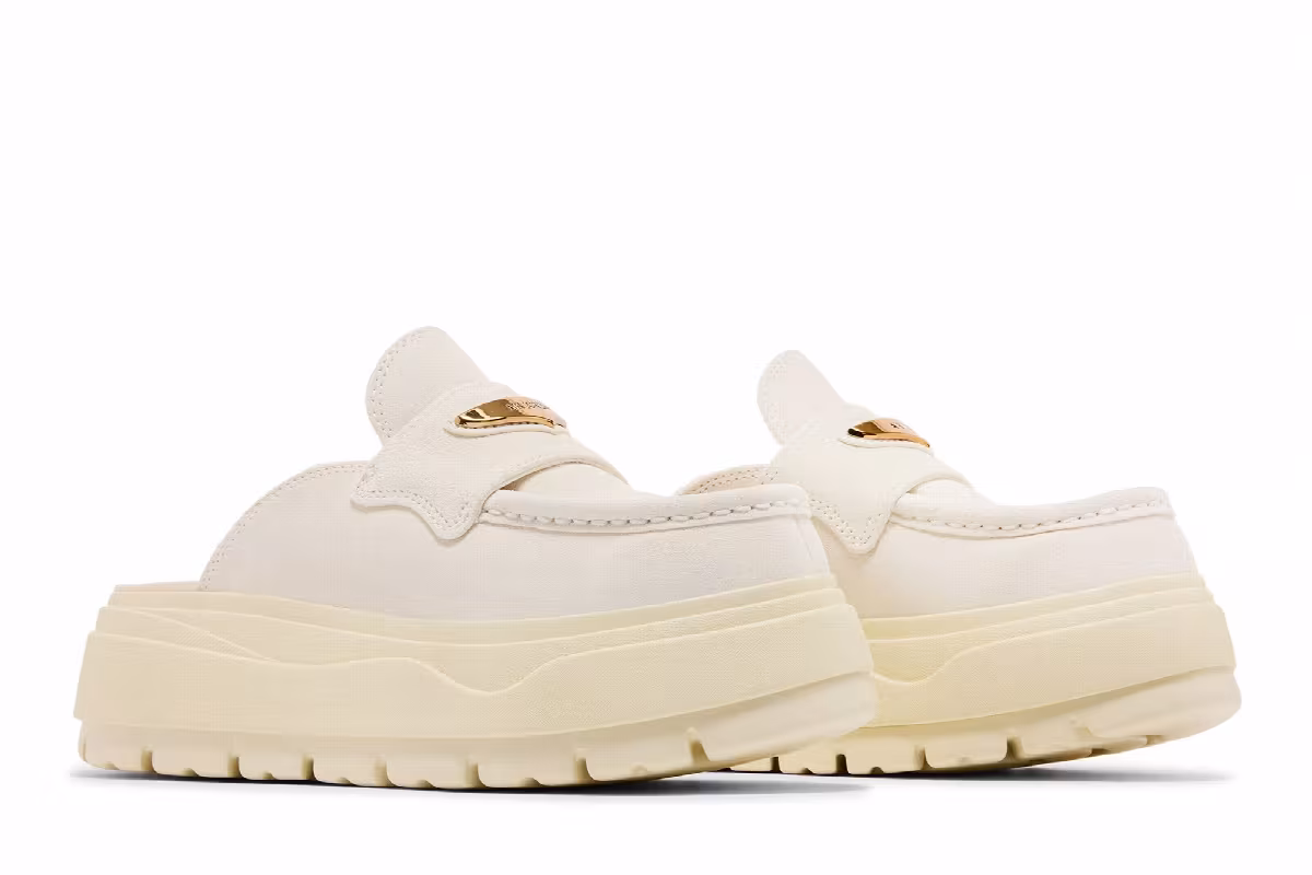 Women's Air Jordan Mule Coconut Milk, view 9