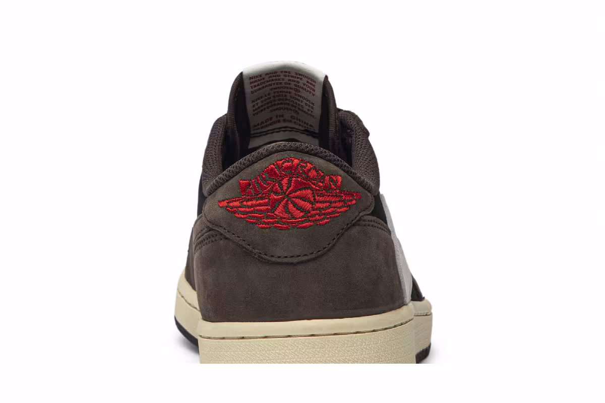 Travis Scott x Air Jordan 1 Low Mocha, view 8