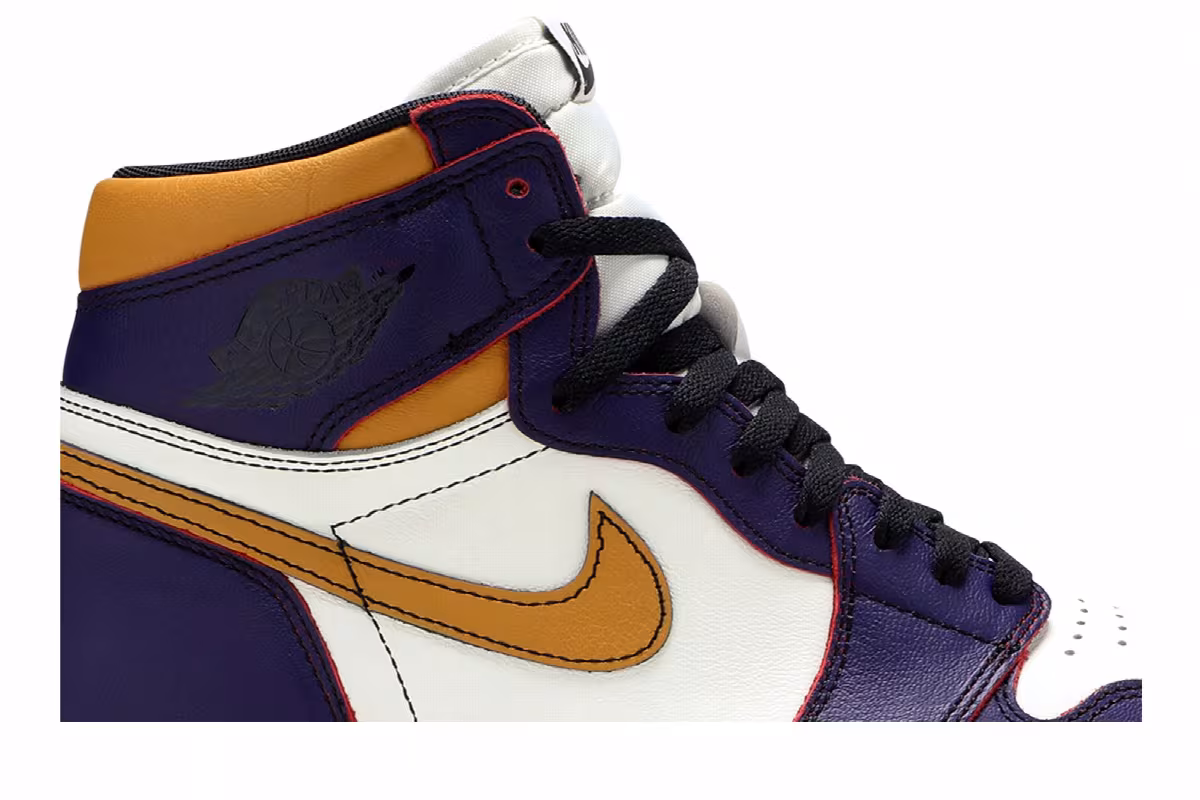 Air Jordan 1 High SB LA To Chicago, view 3