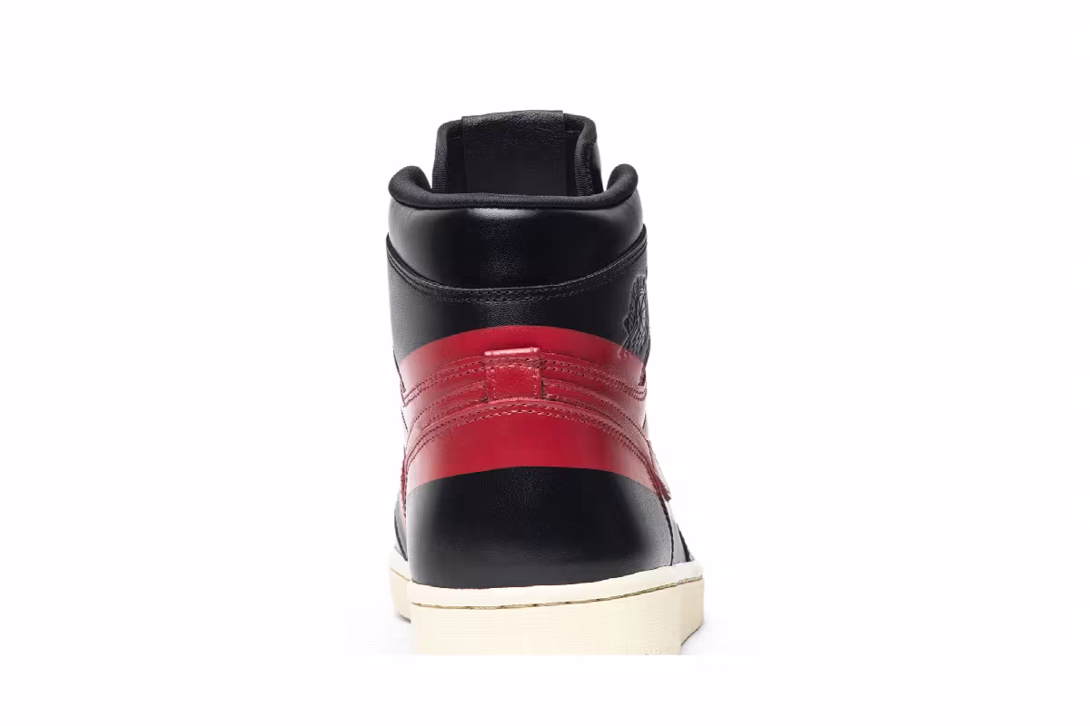 Air Jordan 1 High OG Couture, view 8