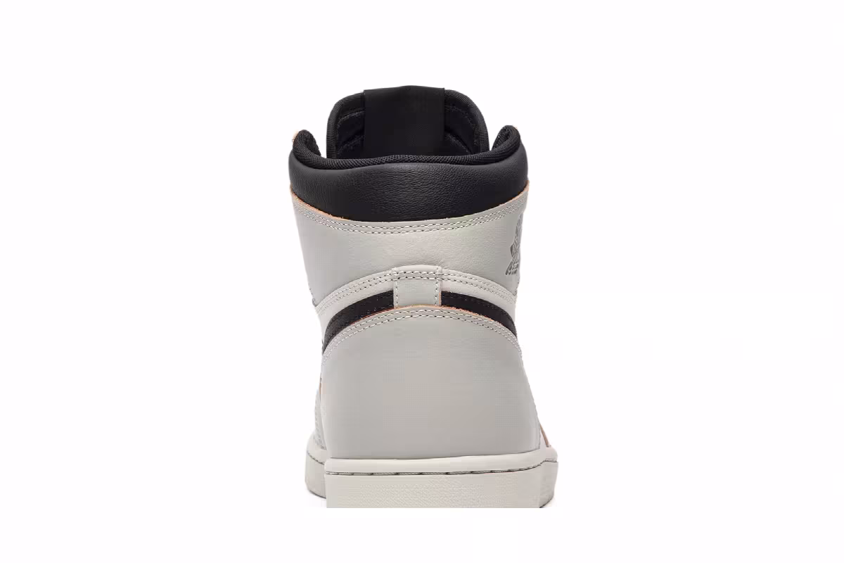Air Jordan 1 High SB NYC to Paris, view 8