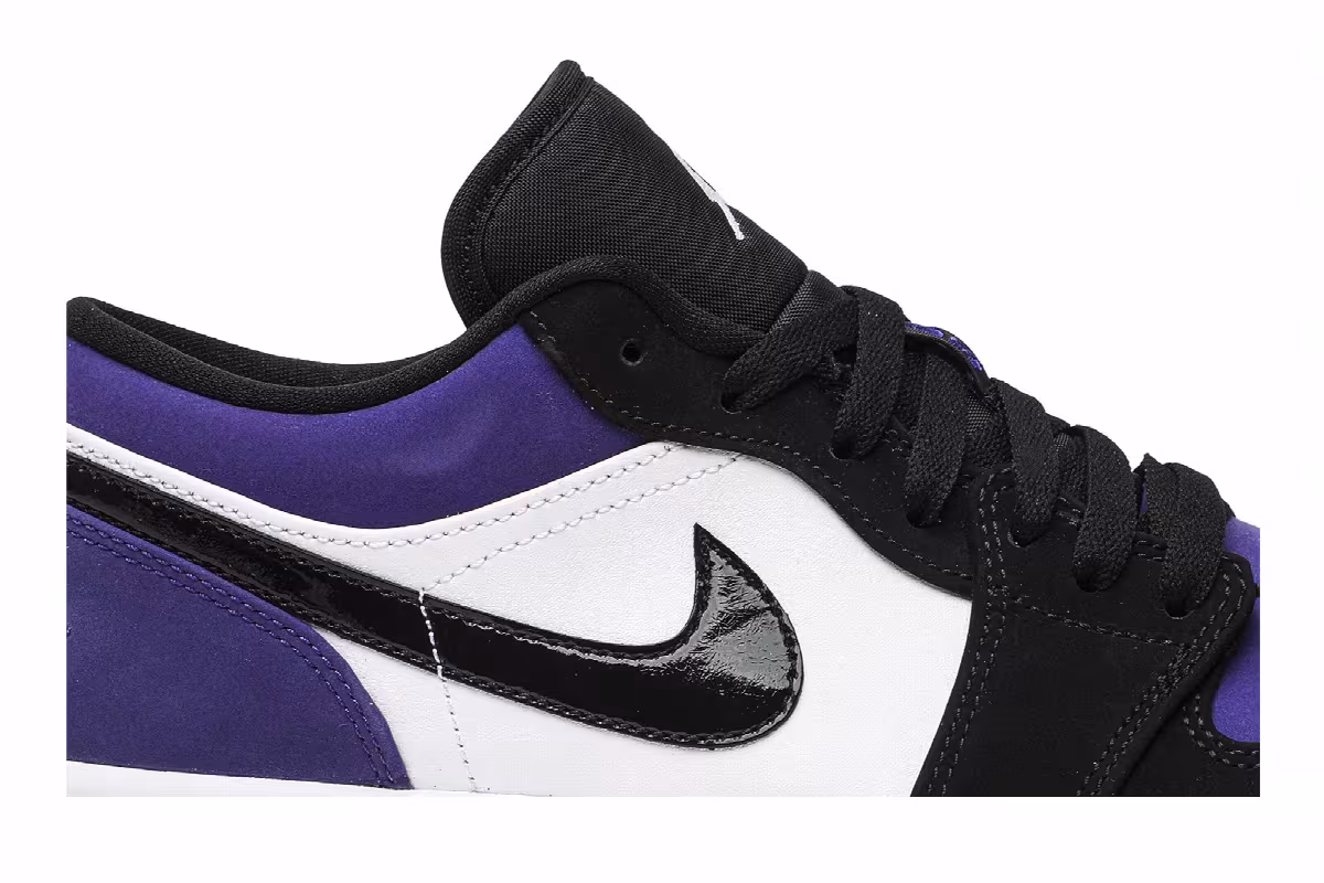 Air Jordan 1 Low Court Purple, view 3