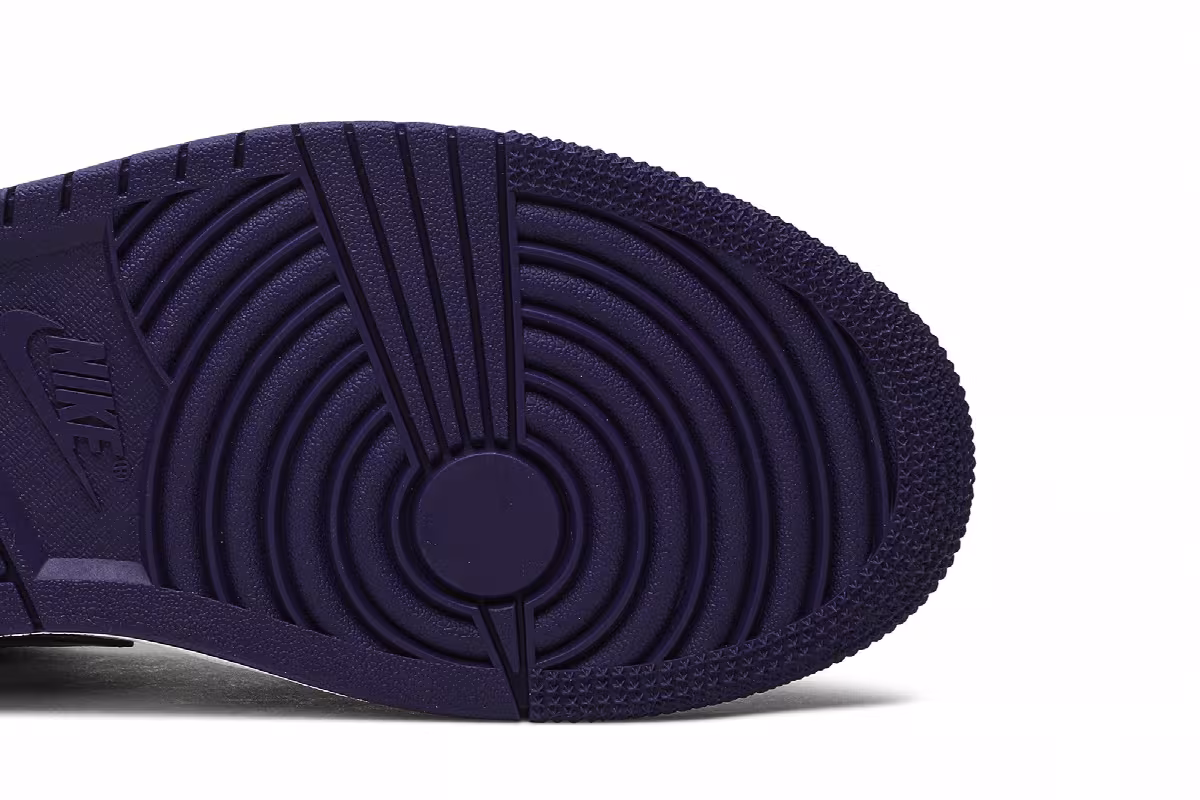 Air Jordan 1 Low Court Purple, view 6