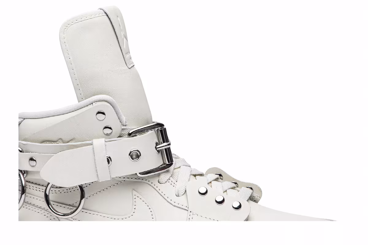Comme des Garçons x Air Jordan 1 Strap High White, view 3