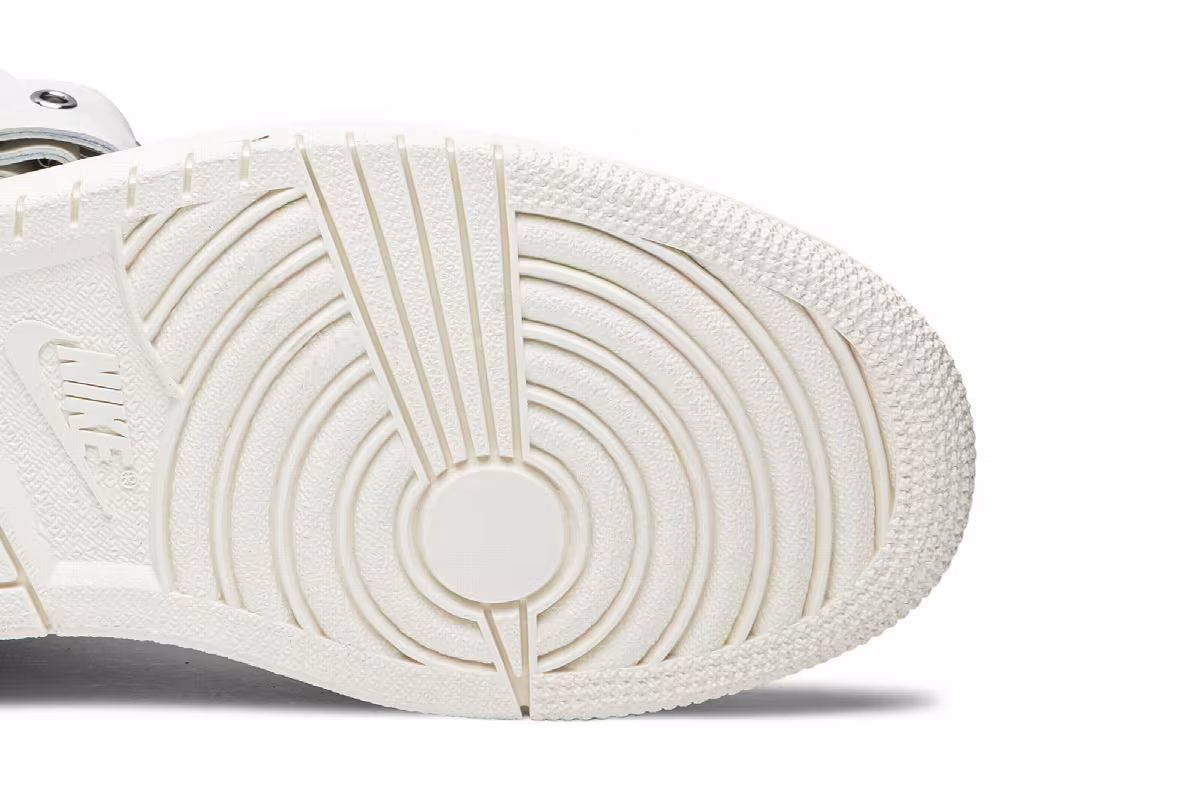 Comme des Garçons x Air Jordan 1 Strap High White, view 6