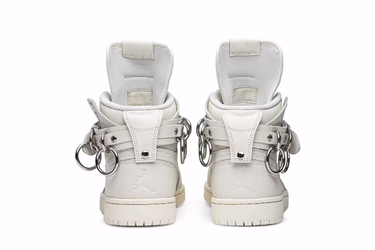 Comme des Garçons x Air Jordan 1 Strap High White, view 7
