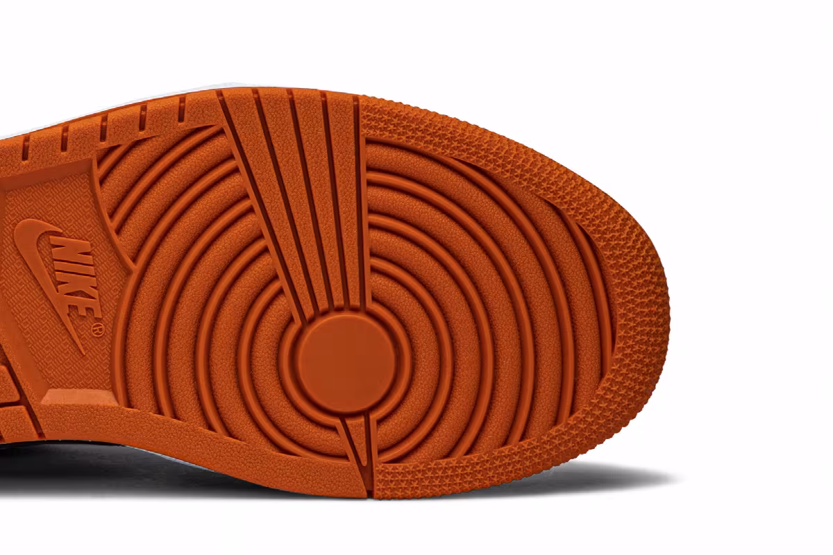 Air Jordan 1 Low Shattered Backboard, view 6