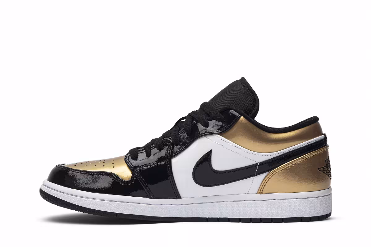 Air Jordan 1 Low Gold Toe, view 4