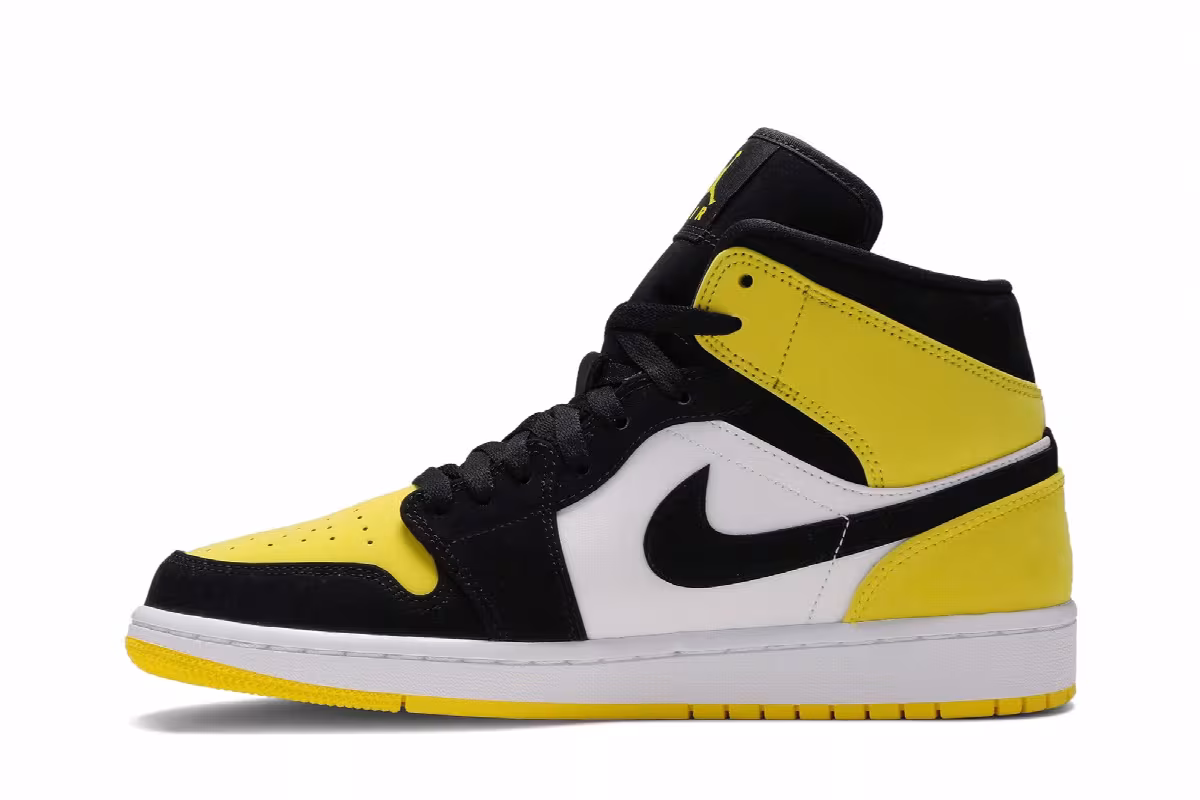 Air Jordan 1 Mid SE Yellow Toe, view 4