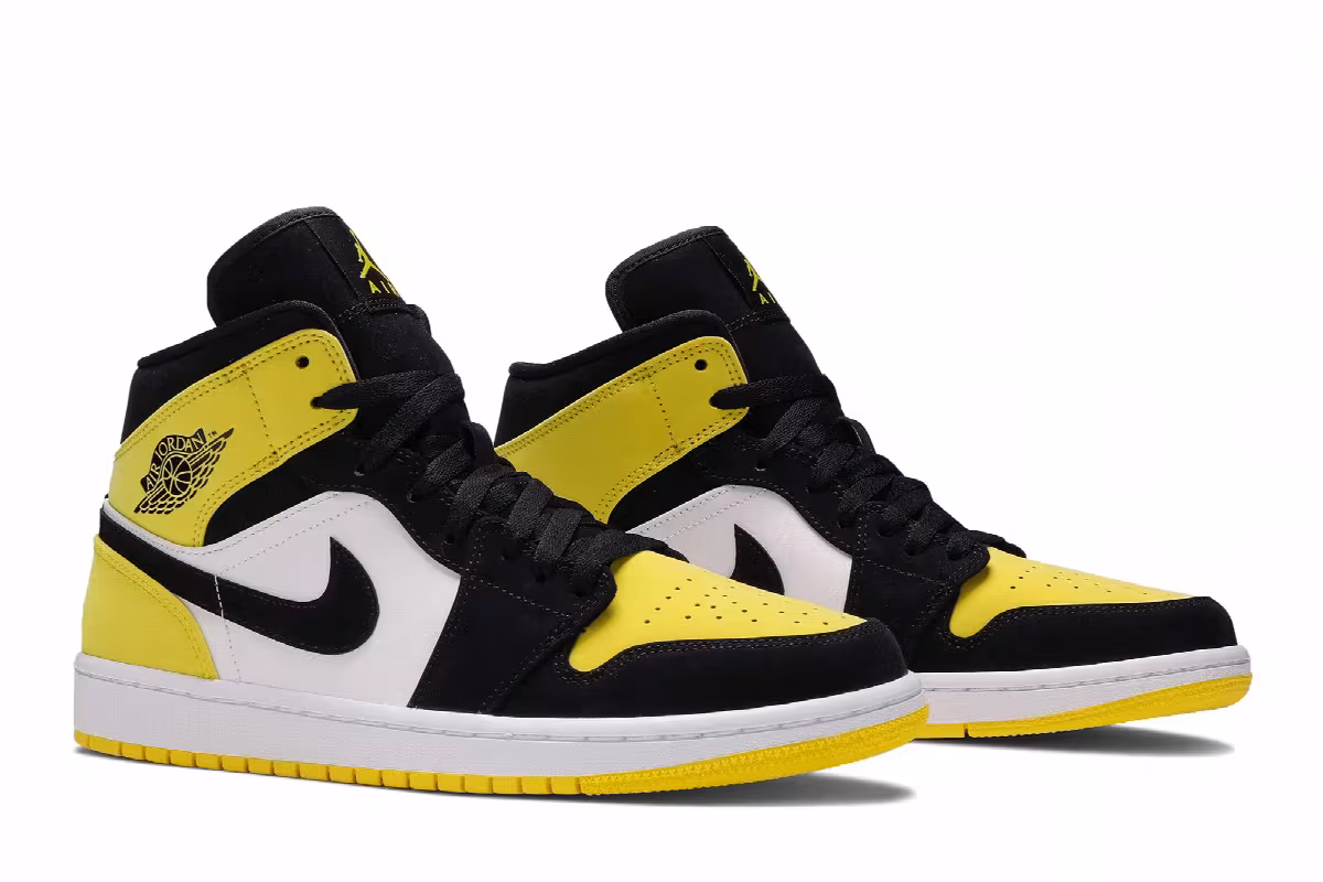 Air Jordan 1 Mid SE Yellow Toe, view 9
