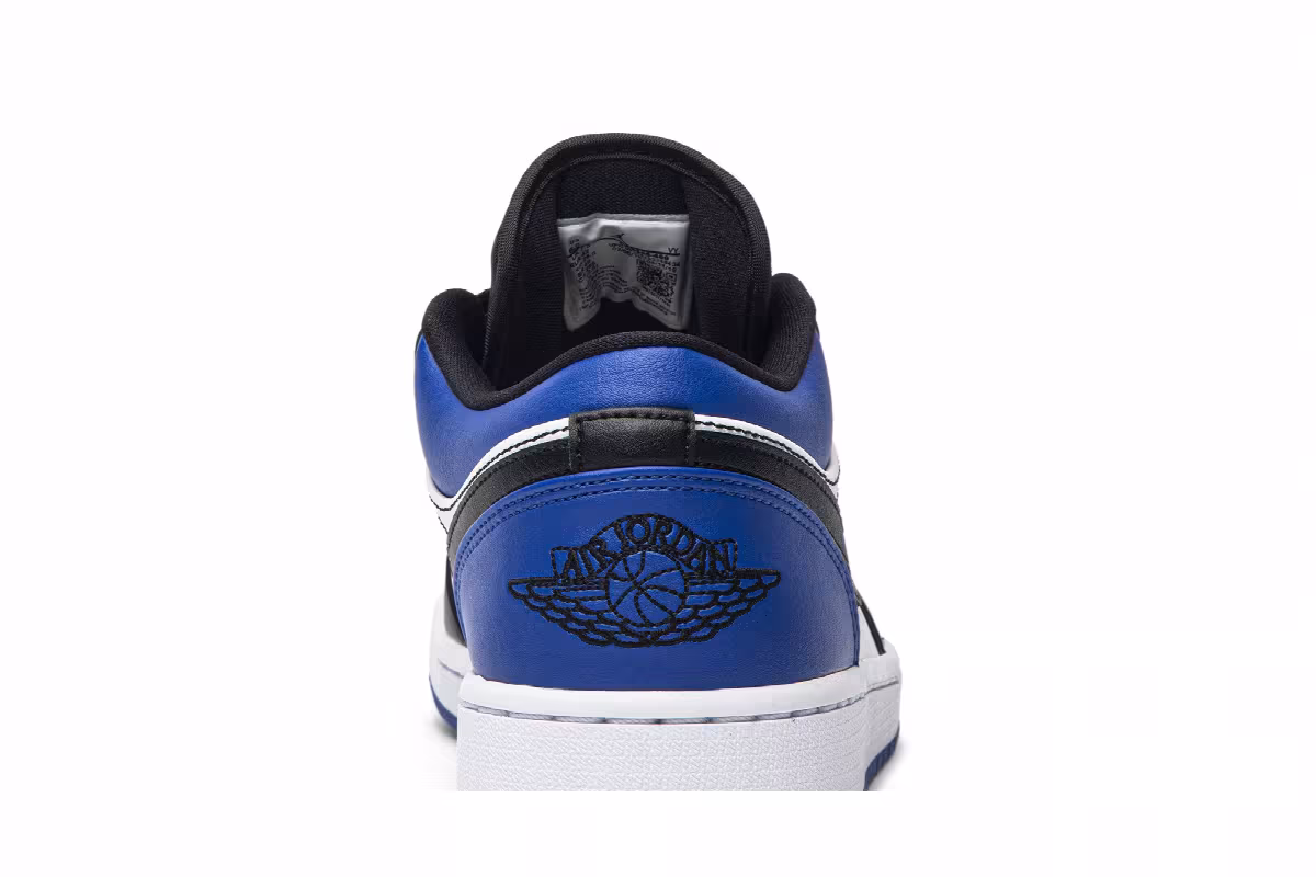 Air Jordan 1 Low Royal Toe, view 8